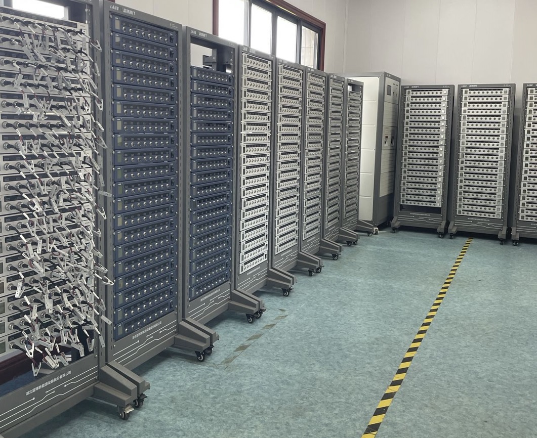 現(xiàn)場圖三.jpg 現(xiàn)場圖三.jpg